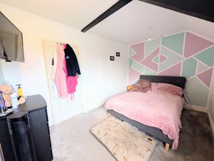 Photo 1- click for photo gallery